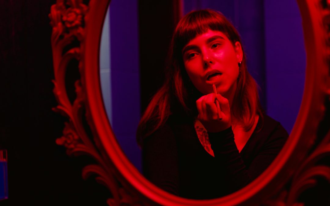 Les Clés pour Sélectionner une Maquilleuse pour une Soirée Spéciale